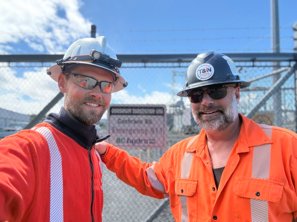 T&N leadership on site